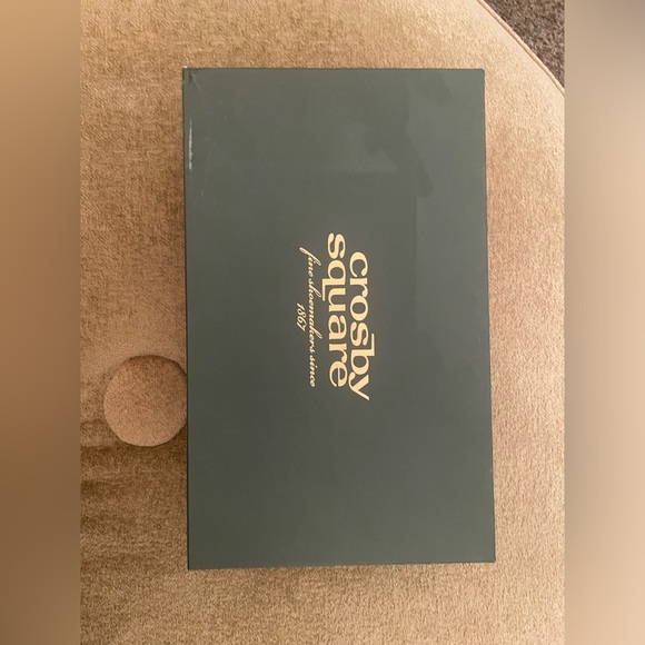 BRAND NEW CROSBY SQUARE BLACK FLEETWOODS - Picture 3 of 7